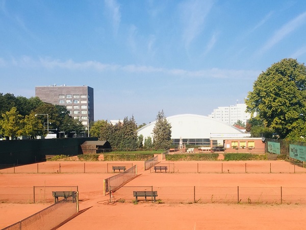 Tennis spielen in Hannover im Herzen der Bult